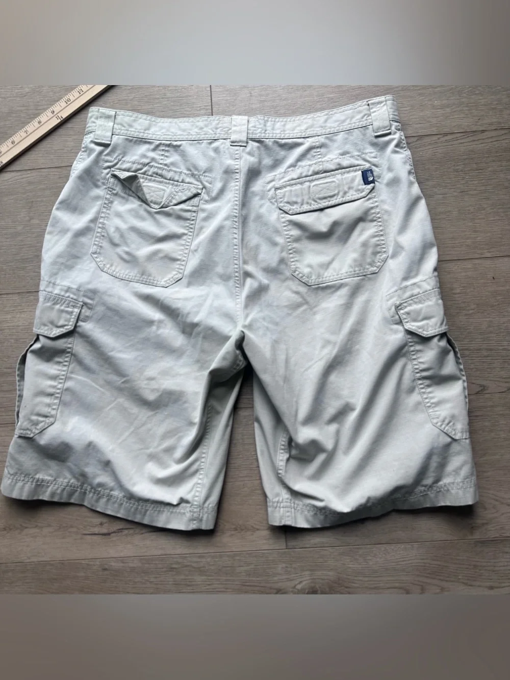 The North Face Cargo Shorts Men’s Size 40 Beige Khaki Hiking Utility Outdoor